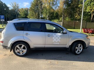 2008 Mitsubishi Outlander II, серебристый, 1299000 рублей, вид 2