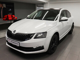 2019 Skoda Octavia III (A7) Рестайлинг, белый, 2547000 рублей, вид 2