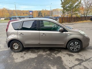 2012 Nissan Note I Рестайлинг, коричневый, 685000 рублей, вид 4