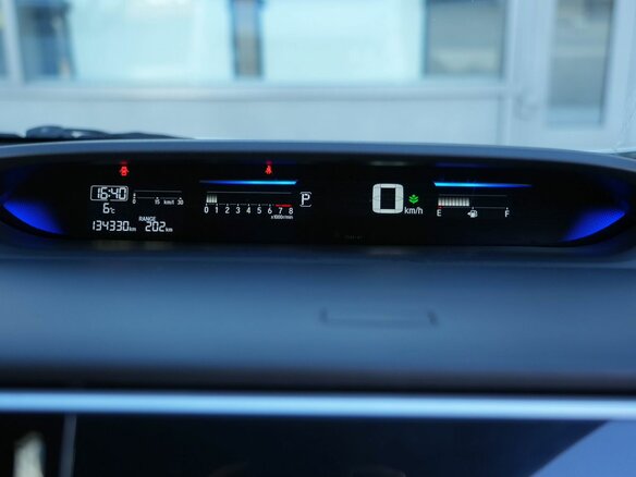 2016 Honda Stepwgn Spada V, белый, 1660000 рублей - вид 13