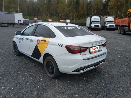 2023 Lada (ВАЗ) Vesta I Рестайлинг (NG), белый, 840750 рублей, вид 4