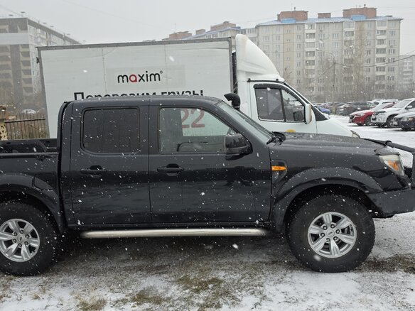 2009 Ford Ranger II Рестайлинг, чёрный, 1000000 рублей - вид 3
