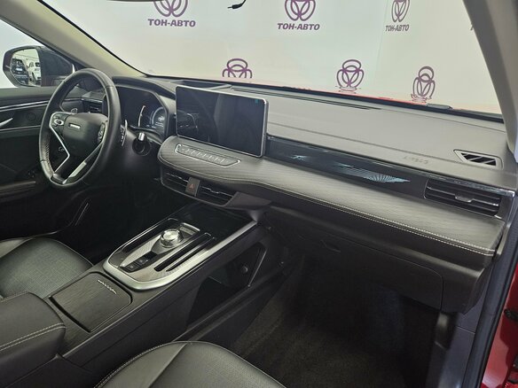 2024 Haval Jolion I Рестайлинг, красный, 1975000 рублей - вид 12