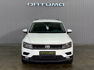 2020 Volkswagen Tiguan II, белый, 2247000 рублей, вид 2