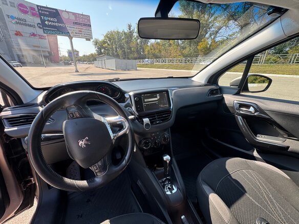 2013 Peugeot 208 I, серый, 545000 рублей - вид 6