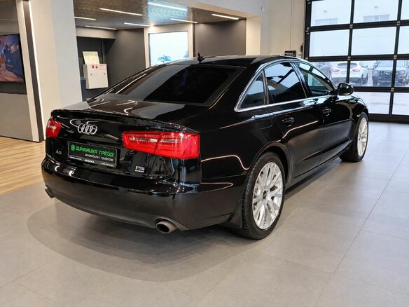 2014 Audi A6 IV (C7), чёрный, 1600000 рублей - вид 3