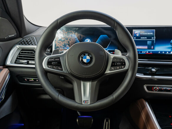 2025 BMW X6 40i III (G06) Рестайлинг, чёрный, 14490000 рублей - вид 12