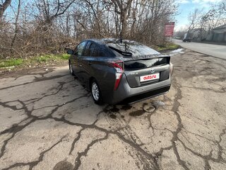 2017 Toyota Prius IV (XW50), серый, 1650000 рублей, вид 5