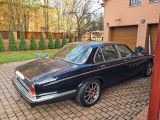 1982 Jaguar XJ I (Series 3), зелёный, 2000000 рублей, вид 5