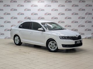 2018 Skoda Rapid I Рестайлинг, белый, 699000 рублей, вид 3