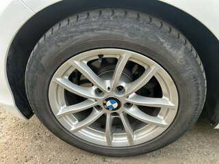 2017 BMW 1 серии 118i II (F20/F21) Рестайлинг 2, белый, 1591200 рублей, вид 4