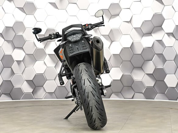 2018 KTM 790 Duke, чёрный, 695000 рублей - вид 5