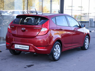 2012 Hyundai Solaris I, красный, 749000 рублей, вид 5