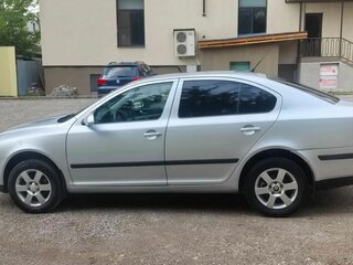 2007 Skoda Octavia II (A5), серебристый, 520000 рублей, вид 2