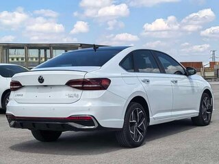 2023 Volkswagen Lavida III Рестайлинг, белый, 1470000 рублей, вид 4