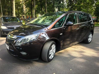 2013 Opel Zafira C, коричневый, 820000 рублей, вид 1