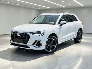 2022 Audi Q3 35 TFSI II (F3), белый, 2600000 рублей, вид 1