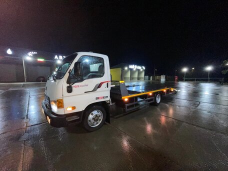2007 Hyundai e-Mighty, белый, 1600000 рублей, вид 1