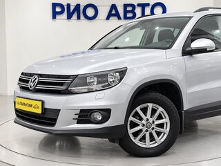 2012 Volkswagen Tiguan I Рестайлинг, серебристый, 1199999 рублей, вид 2
