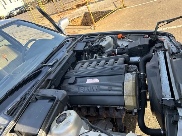 1992 BMW 5 серии 520i III (E34), серебристый, 750000 рублей - вид 13
