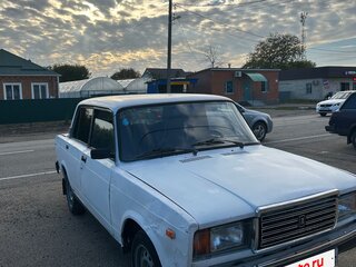 2004 Lada (ВАЗ) 2107, белый, 85000 рублей, вид 3