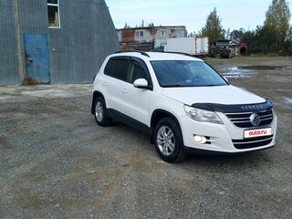 2010 Volkswagen Tiguan I, белый, 950000 рублей, вид 2
