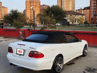 1999 Mercedes-Benz CLK-Класс 320 I (W208), белый, 540000 рублей, вид 4