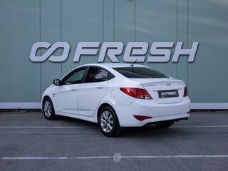 2016 Hyundai Solaris I Рестайлинг, белый, 1099000 рублей, вид 2