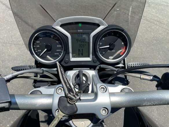 2013 BMW R 1200 R, чёрный, 677000 рублей - вид 4