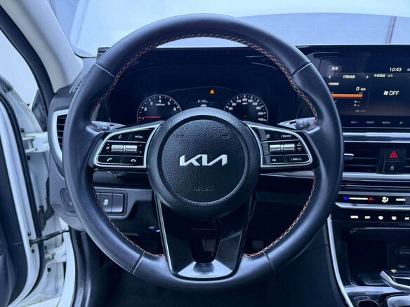 2023 Kia KX3, белый, 1575000 рублей - вид 8
