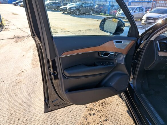 2021 Volvo XC90 Polestar Performance II Рестайлинг 1, чёрный, 5700000 рублей - вид 12