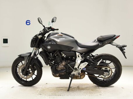 2014 Yamaha MT-07 (FZ-07), серый, 600000 рублей, вид 5