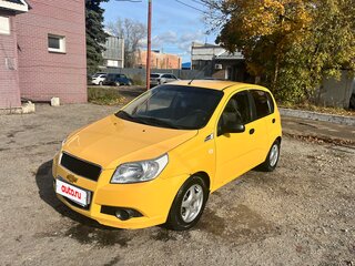 2009 Chevrolet Aveo I Рестайлинг, жёлтый, 390000 рублей, вид 1