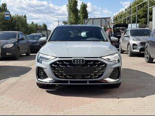 2025 Audi A3 Sportback 35 TFSI IV (8Y) Рестайлинг, серебристый, 3990000 рублей, вид 3