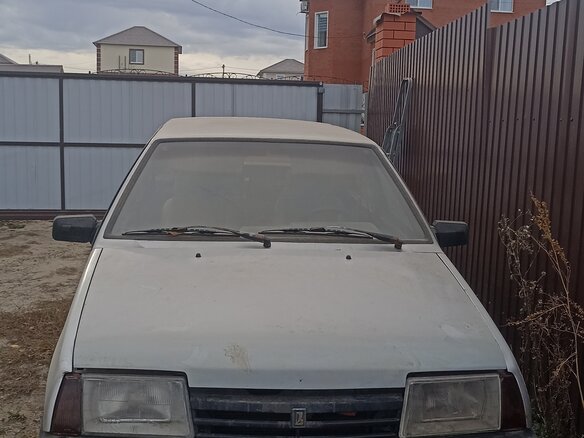 2001 Lada (ВАЗ) 2109, серебристый, 50000 рублей