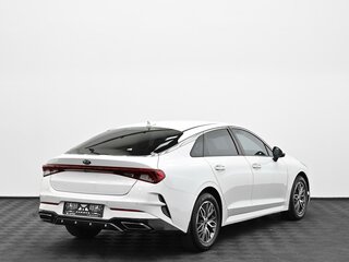 2020 Kia K5 III, белый, 1949000 рублей, вид 4