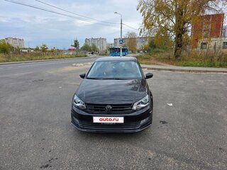2017 Volkswagen Polo V Рестайлинг, чёрный, 1140000 рублей, вид 2