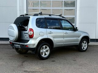 2018 Chevrolet Niva I Рестайлинг, серебристый, 685000 рублей, вид 5