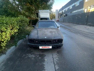 1992 BMW 5 серии 520i III (E34), пурпурный, 130000 рублей, вид 1