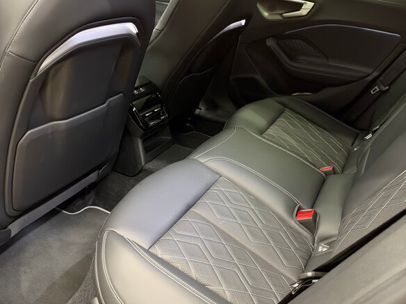 2026 Audi A5 L Sportback III (B10), серый, 5790000 рублей - вид 3