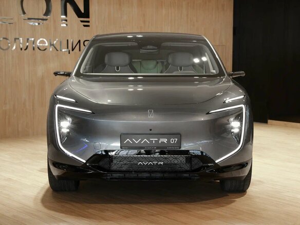 2026 Avatr 07, серый, 7092150 рублей - вид 2