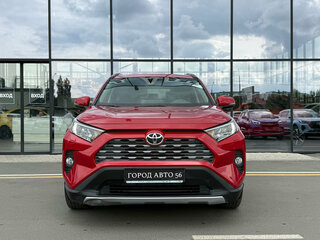 2021 Toyota RAV4 V (XA50), красный, 3130000 рублей, вид 1