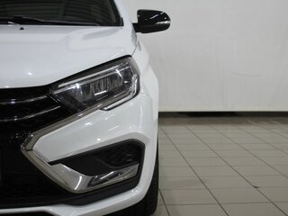 2024 Lada (ВАЗ) Vesta I Рестайлинг (NG), белый, 1150000 рублей, вид 4