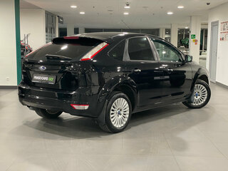 2011 Ford Focus II Рестайлинг, чёрный, 680000 рублей, вид 3