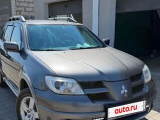 2004 Mitsubishi Outlander I, серый, 515000 рублей, вид 2