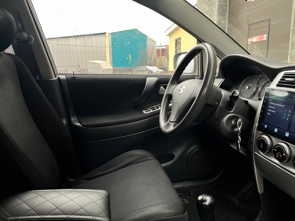 2004 Suzuki Liana I Рестайлинг, бежевый, 369000 рублей - вид 4