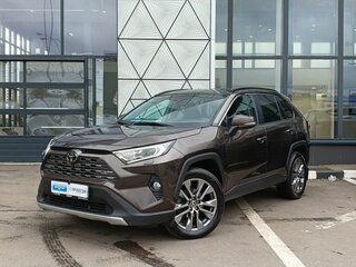 2021 Toyota RAV4 V (XA50), коричневый, 3219000 рублей, вид 1