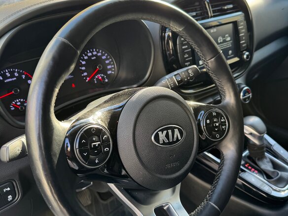 2019 Kia Soul III, белый, 1750000 рублей - вид 8