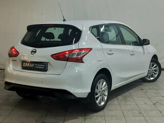 2015 Nissan Tiida II, белый, 1030000 рублей, вид 4