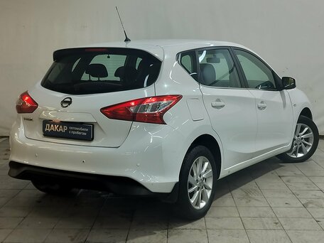 2015 Nissan Tiida II, белый, 940000 рублей, вид 4
